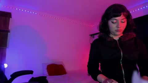 Heka Prudence online show from March 9, 7:12 am