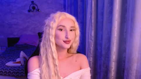 honey_sunset online show from November 24, 11:06 pm