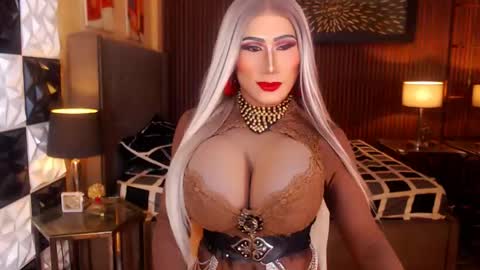 horsecockjessica online show from April 22, 6:59 pm