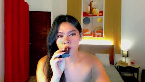 nathalie online show from October 8, 3:46 pm