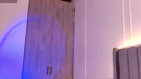 Crystall online show from March 19, 4:51 pm