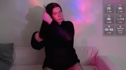 Snapshot of iintimate_flesh chatting on October 23, 11:03 am Vella online show from October 23, 11:03 am