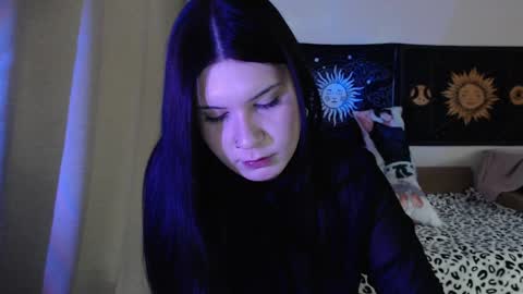 Vella online show from April 7, 12:28 pm