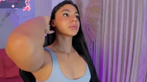 Isa online show from October 31, 9:45 pm