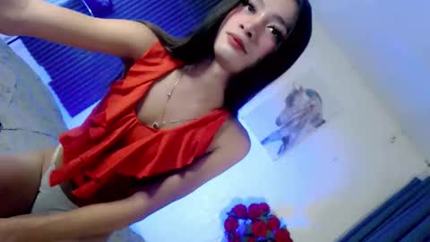 its_me_luna1111 online show from March 2, 8:43 am
