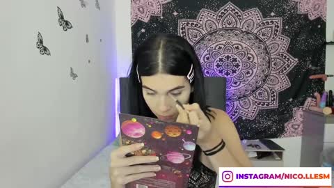 Snapshot of jade__weed chatting on January 27, 10:49 pm   online show from January 27, 10:49 pm