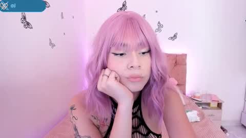 Snapshot of jade__weed chatting on September 19, 12:16 am   online show from September 19, 12:16 am