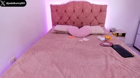 Snapshot of jade__weed chatting on October 7, 9:38 pm   online show from October 7, 9:38 pm