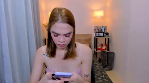 jelaimendoza13 online show from November 22, 12:29 pm