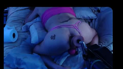 Jennie bttmcd online show from February 10, 3:52 pm