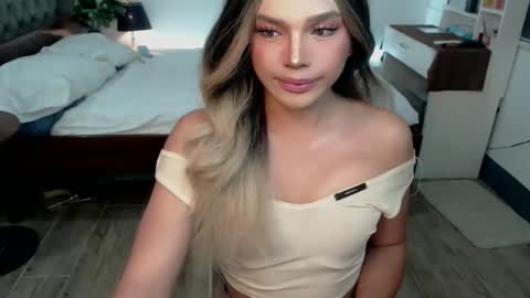 jesie_hot69 online show from November 13, 3:42 pm