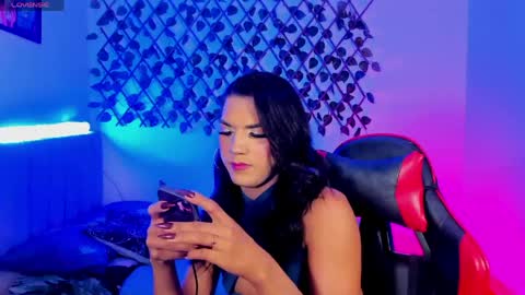 JESS online show from April 21, 1:42 am