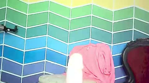 Ale online show from June 27, 5:56 am