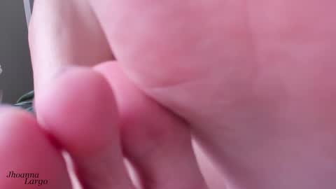  Jhoanna Largo  online show from February 4, 6:17 pm