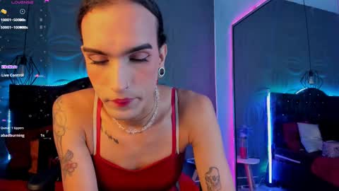 Snapshot of joaisaza chatting on February 28, 3:04 am Joa Isaza     online show from February 28, 3:04 am