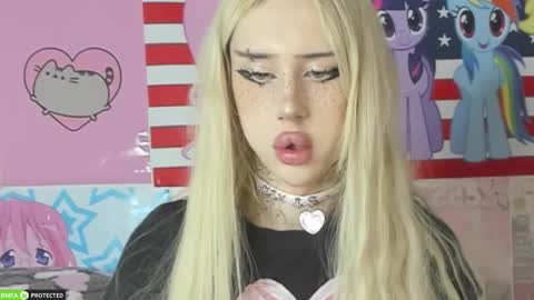 Joy Barker online show from March 1, 1:06 pm