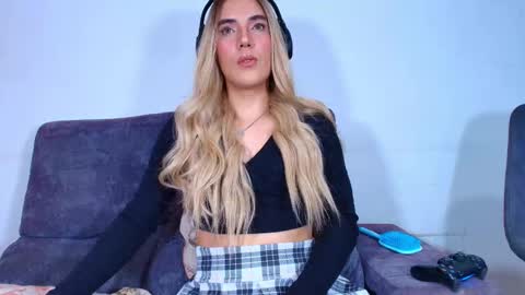 joywinks online show from March 10, 12:36 am