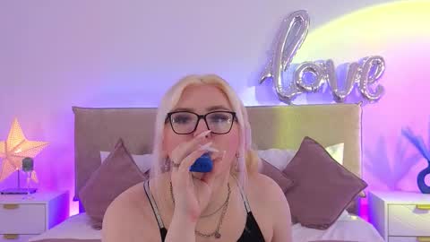 Jules Nightt online show from March 25, 9:41 pm