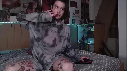 Juuzou hehim u can call me Juz online show from March 28, 2:52 pm