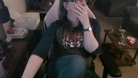 Camprincess331 online show from April 22, 1:23 am