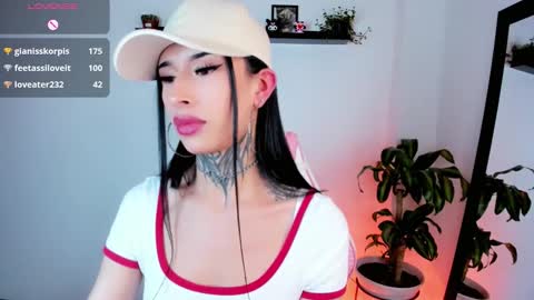 Kali Ka Please help me with your thumbs up its important   dont forget my birthday on October 26 online show from October 10, 10:33 pm