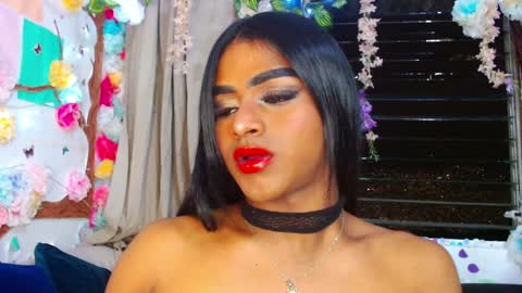 Snapshot of karly_coffe chatting on February 7, 4:27 am KARLY.  online show from February 7, 4:27 am