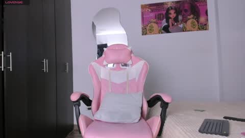 Aleja3 online show from April 23, 8:22 pm