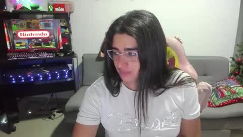 Khalifa Kasumi online show from November 24, 8:05 am