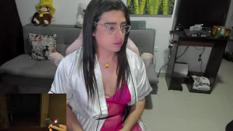 Khalifa Kasumi online show from April 16, 4:35 am