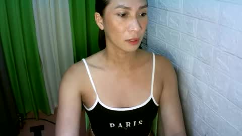 kyutshyne online show from November 25, 3:03 pm