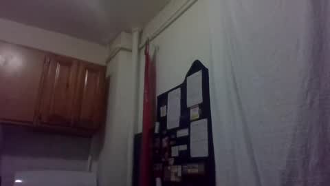 Snapshot of lapuzzycat201923 chatting on February 17, 5:36 am Lapuzzycat201923 online show from February 17, 5:36 am