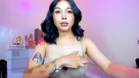 Your sweet Laura online show from February 28, 4:19 am