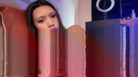 Leiah online show from April 7, 5:08 am