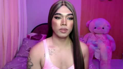 lena online show from November 16, 8:08 pm