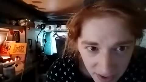 LesleyGumGrass- The Boring Trans girl online show from February 12, 2:45 pm