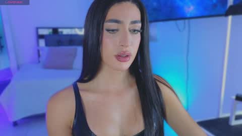 missfernanda  X online show from April 18, 1:40 am