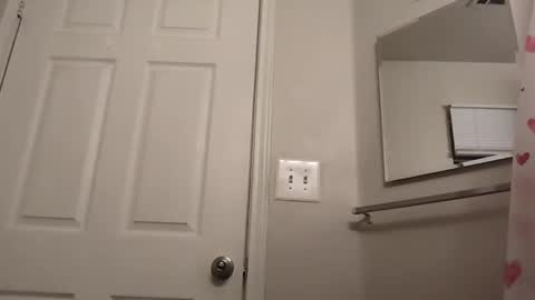 lil gemmie online show from January 1, 10:56 pm