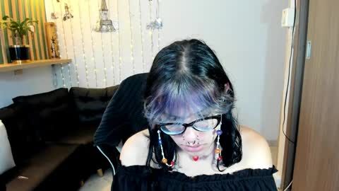 lilith  online show from April 8, 12:17 pm