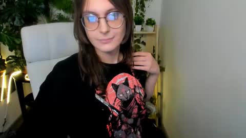 Snapshot of lilithiscute chatting on October 1, 10:10 pm lilithiscute online show from October 1, 10:10 pm