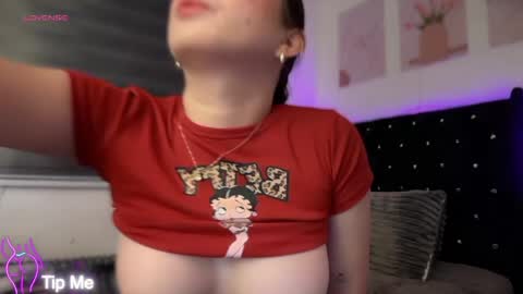 Lily- DONT FORGET TO FOLLOW ME HERE online show from April 23, 8:55 pm