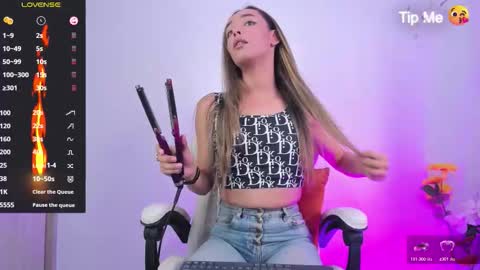 Linda online show from January 10, 7:42 pm