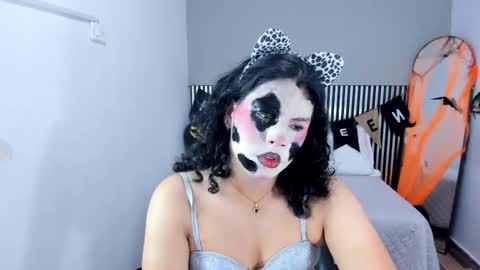 L I T T L E A L L I online show from October 28, 9:01 pm