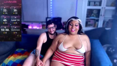 littledracula666 online show from October 4, 8:37 am