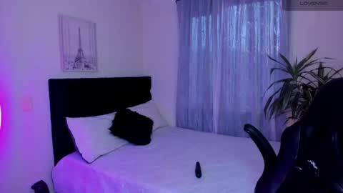 litz_81 online show from September 29, 9:14 pm