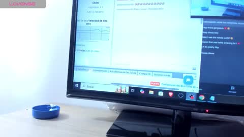 lolasweett_ online show from November 10, 2:18 pm