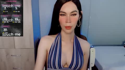 hana online show from February 12, 9:42 am