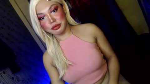 Love Marie online show from December 3, 6:32 am