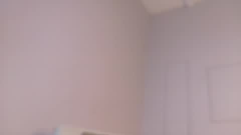 Mia Aniston online show from April 9, 11:00 pm