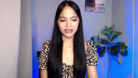 lovely_felicity online show from September 24, 8:31 am