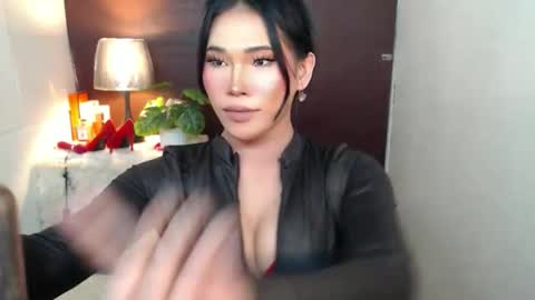 STWEET LINA online show from March 28, 4:53 pm